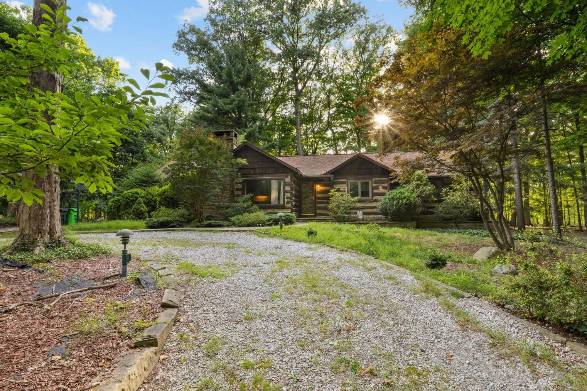 Log Cabin - Natures Oasis - Fire Pit & Gazebo Cleveland Bagian luar foto